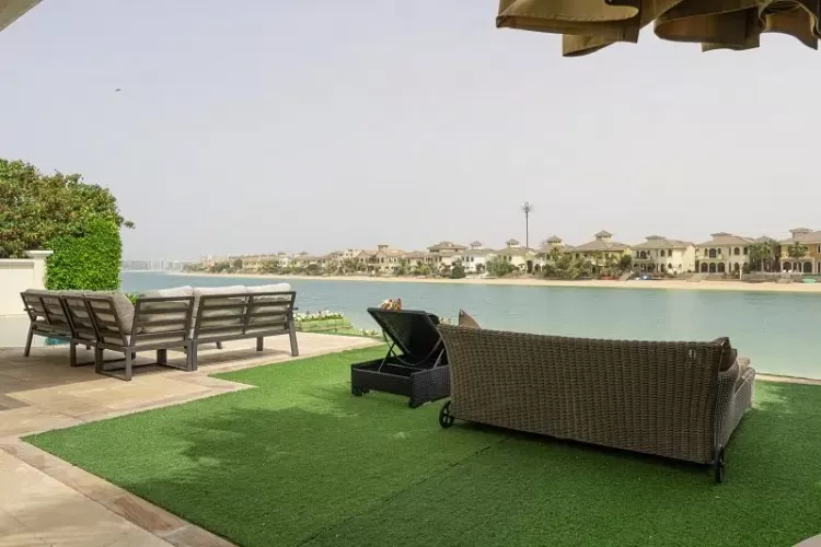 Luxury Villa | Multiple Options Available | Vacant